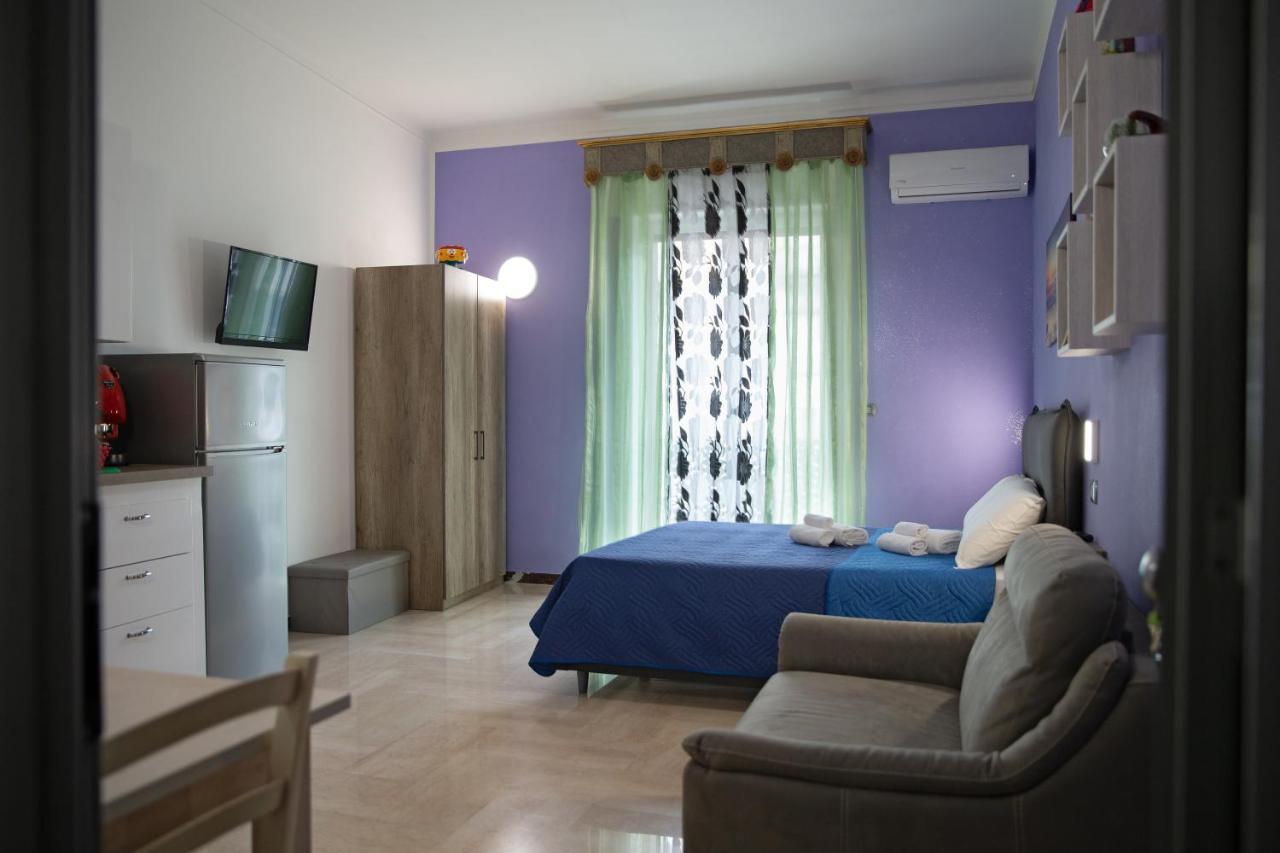 Li Cumpari salentini Apartment Lecce Exterior foto