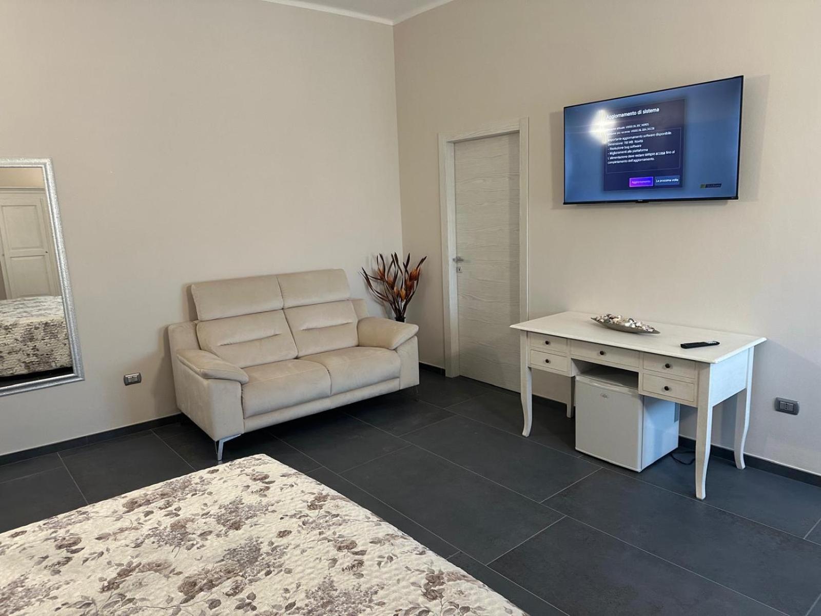 Li Cumpari salentini Apartment Lecce Exterior foto