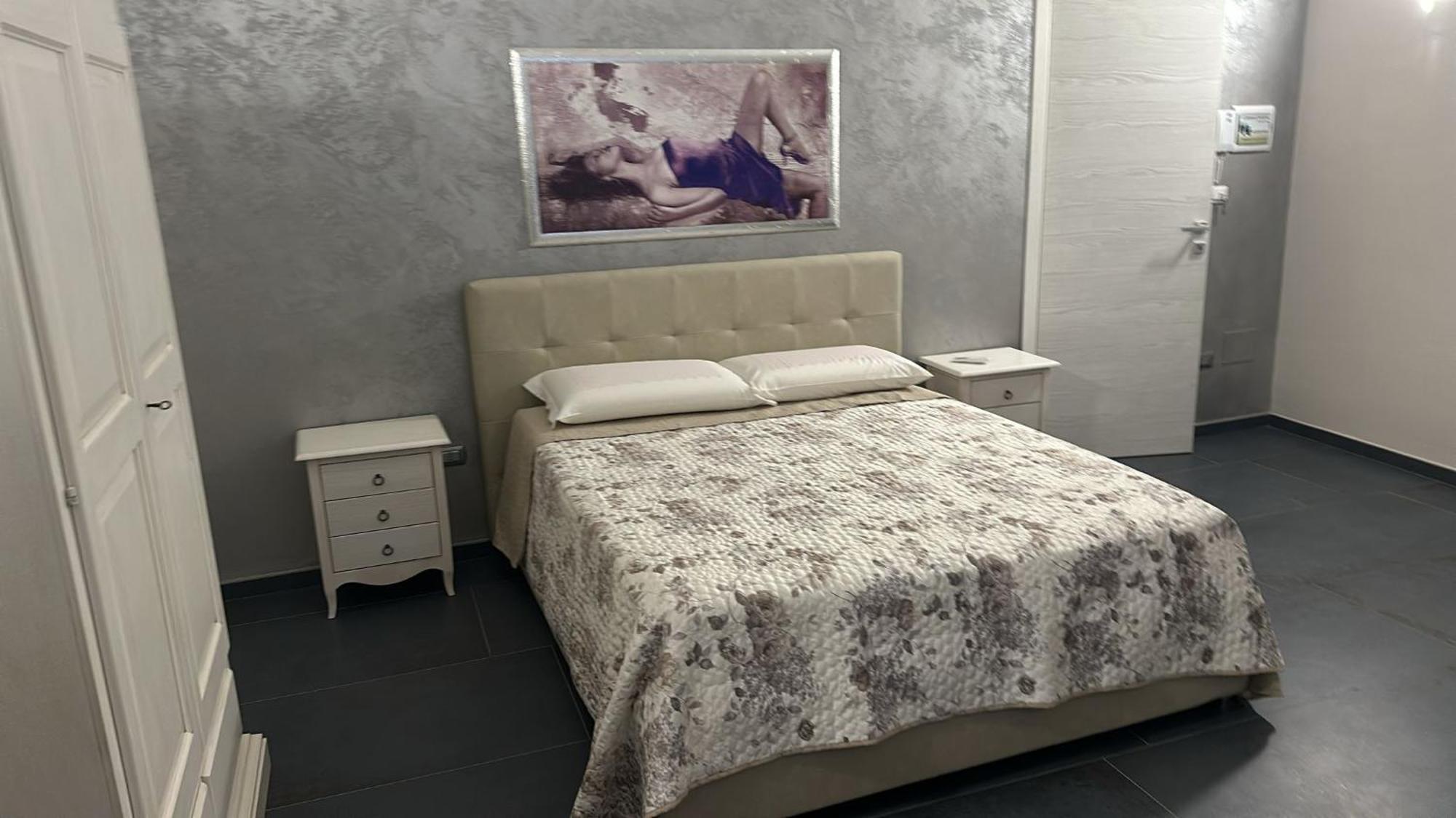 Li Cumpari salentini Apartment Lecce Exterior foto